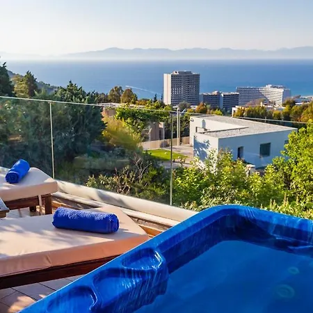 Flyviewflatsblue Privatehottub With Seaview Apartment