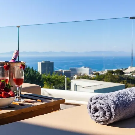 Flyviewflatsblue Privatehottub With Seaview Daire