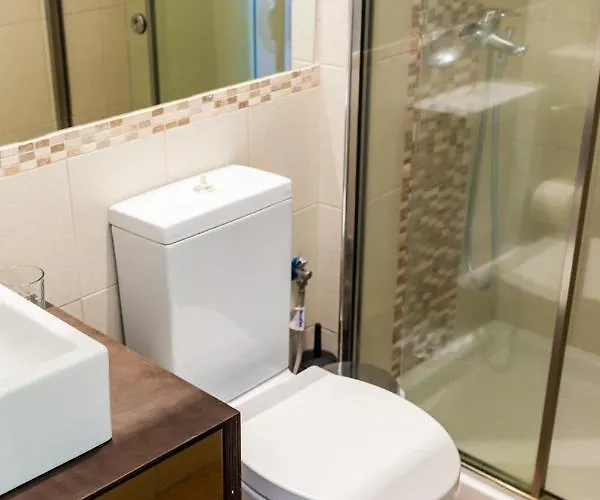 아파트 Flyviewflatsblue Privatehottub With Seaview